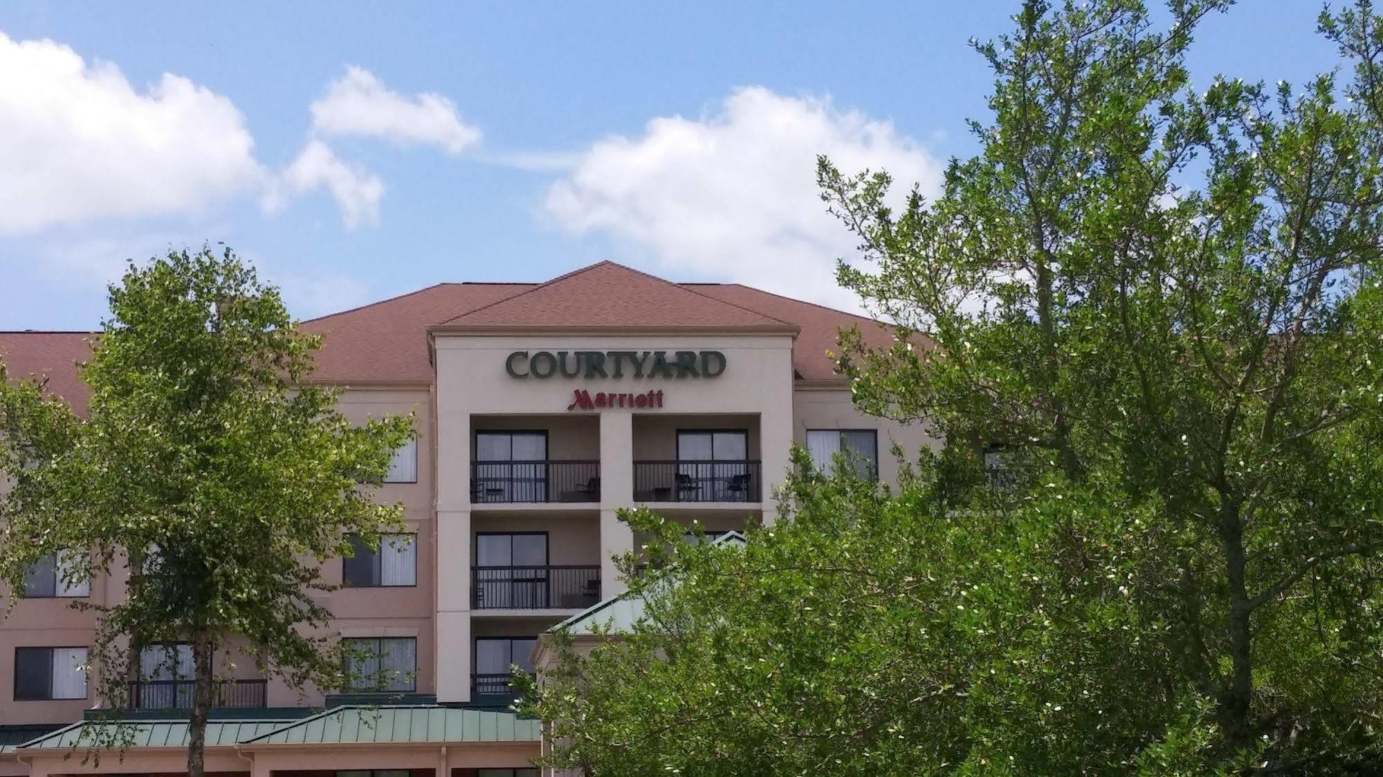 Courtyard By Marriott Decatur Hotell Exteriör bild