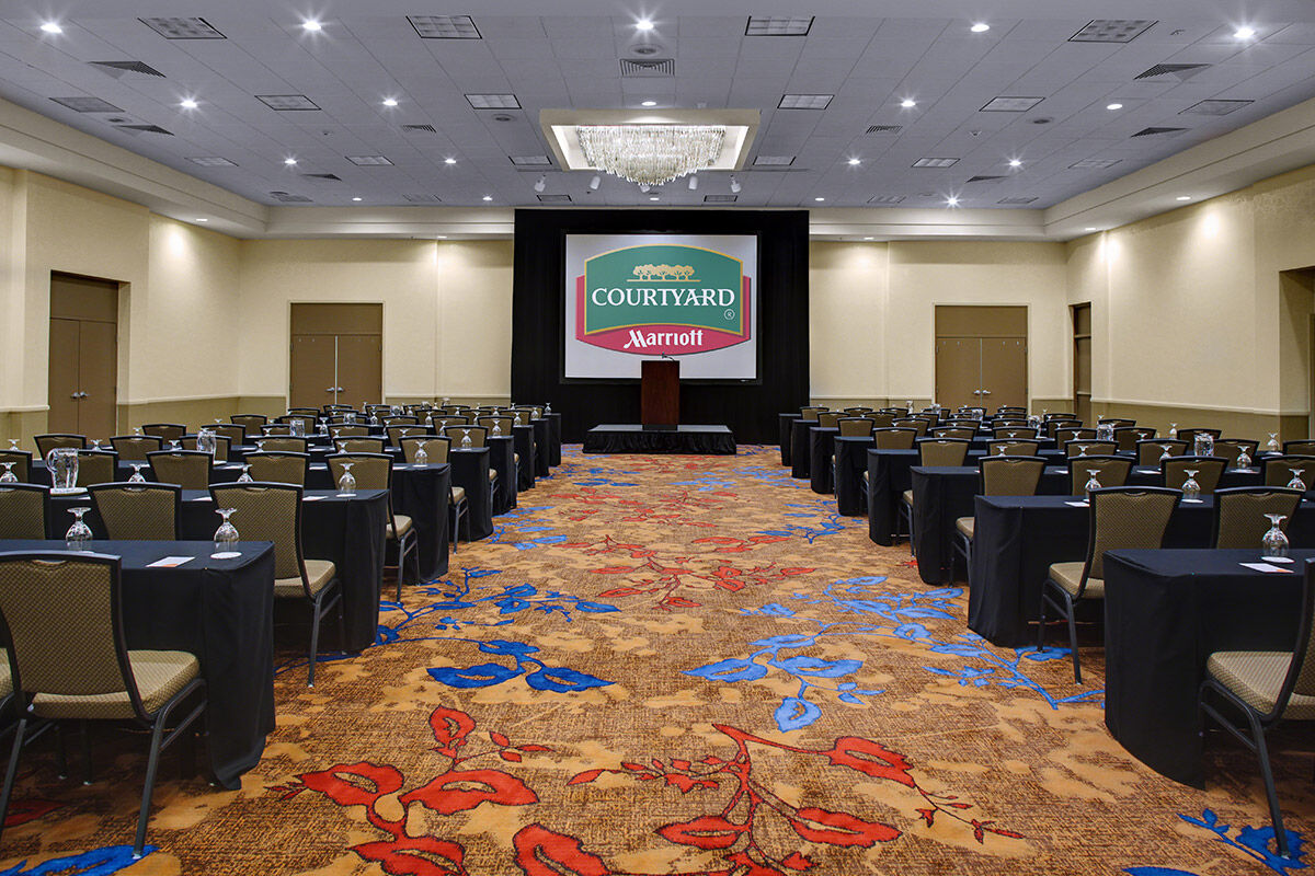Courtyard By Marriott Decatur Hotell Exteriör bild