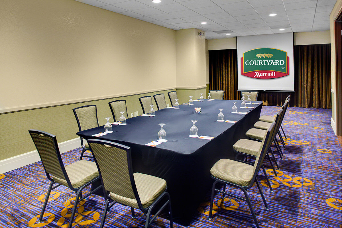 Courtyard By Marriott Decatur Hotell Exteriör bild